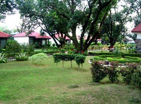 Hotel Corbett Leela Vilas Corbett National Park Exterior foto