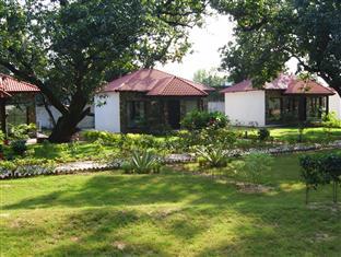 Hotel Corbett Leela Vilas Corbett National Park Exterior foto